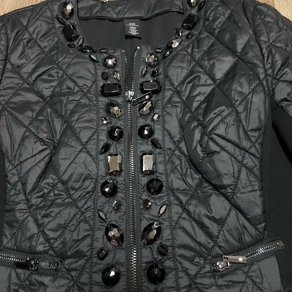 Elegant Black Quilted Women's Jacket - Picture 3 of 5